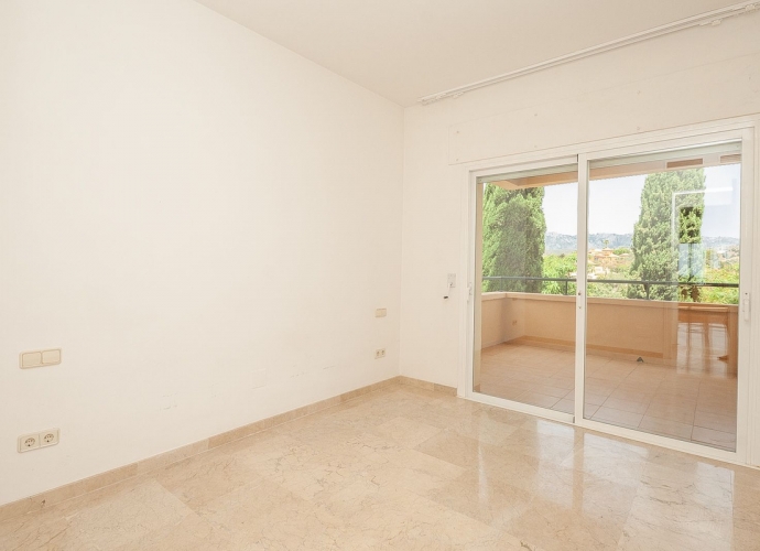 Apartment Middle Floor in Elviria - 9