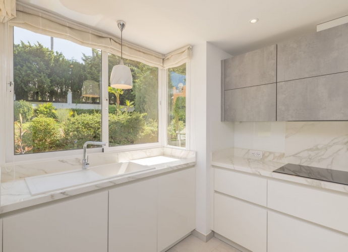 Villa Semi Detached situé à Bahía de Marbella - 9