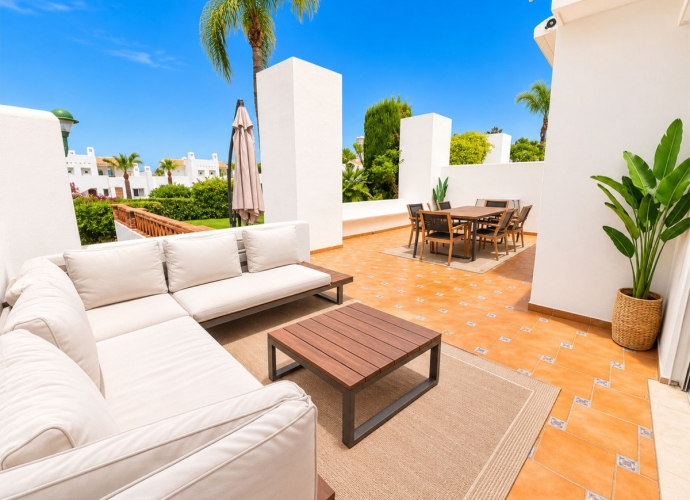 Appartement rez de chaussée situé à Los Monteros - 1