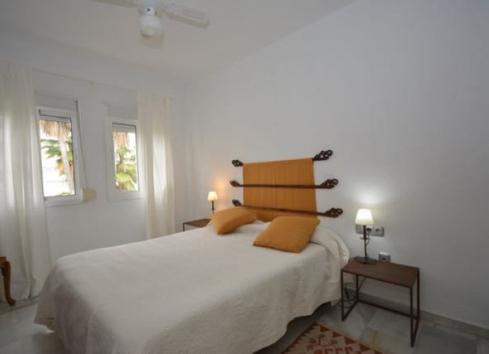 Apartamento Planta Media en The Golden Mile - 9