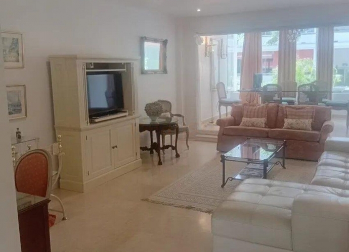 Appartement milieu d’Etage situé à The Golden Mile - 3