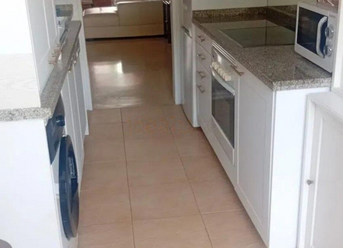 Appartement milieu d’Etage situé à The Golden Mile - 8