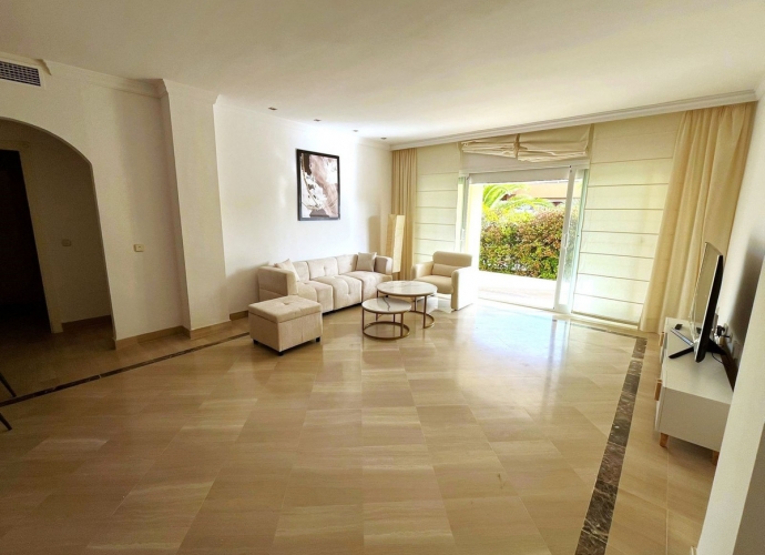 Appartement rez de chaussée situé à Bahía de Marbella - 4