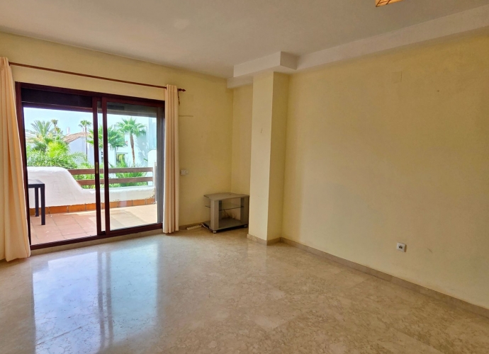 Apartamento Planta Media en Costalita - 4