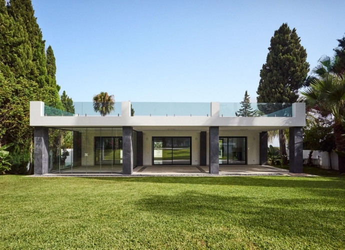 Villa Detached in Sierra Blanca - 8