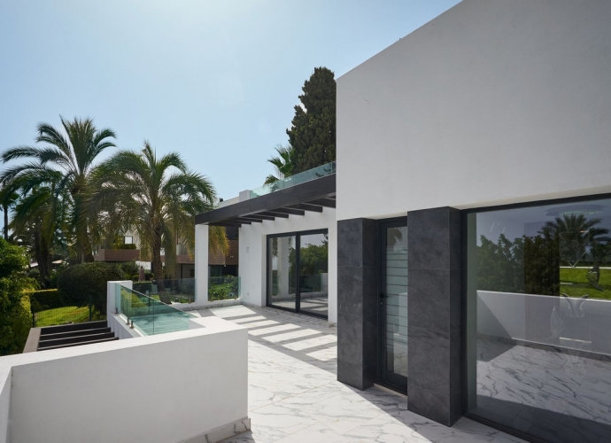 Villa Detached in Sierra Blanca - 9
