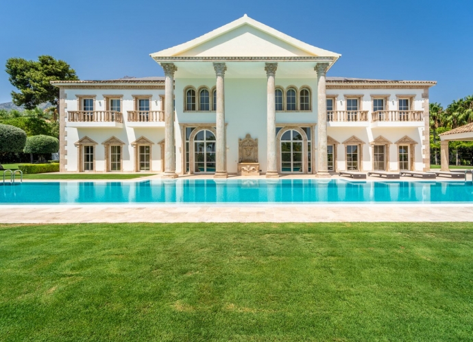 Villa Detached in Sierra Blanca - 5