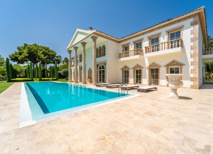 Villa Detached in Sierra Blanca - 7