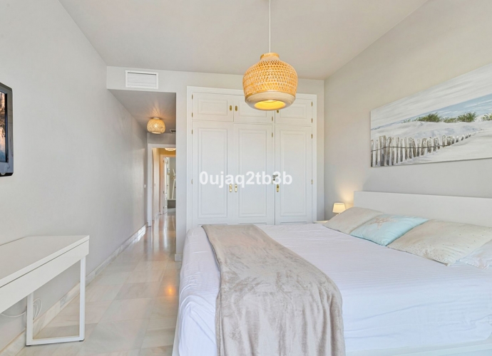 Appartement milieu d’Etage situé à Aloha - 1