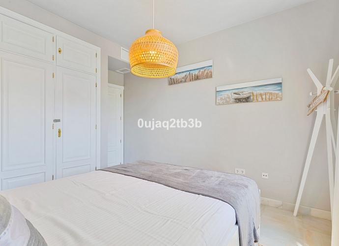 Appartement milieu d’Etage situé à Aloha - 2