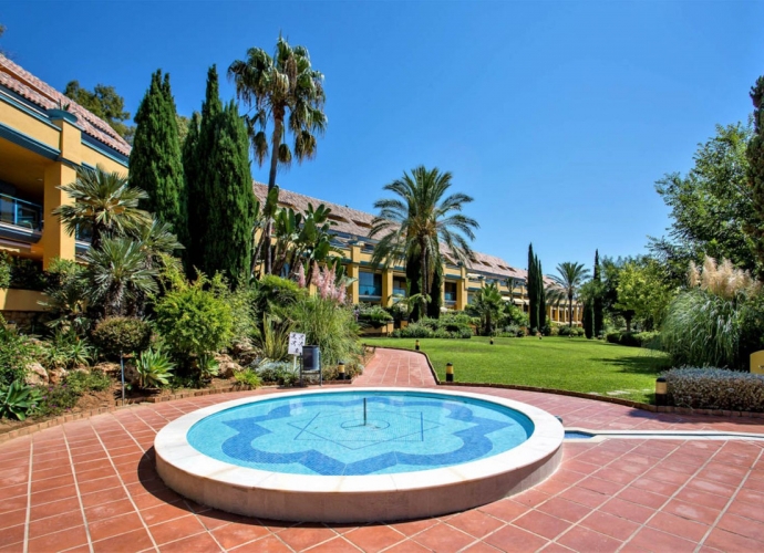 Appartement rez de chaussée situé à Bahía de Marbella - 1