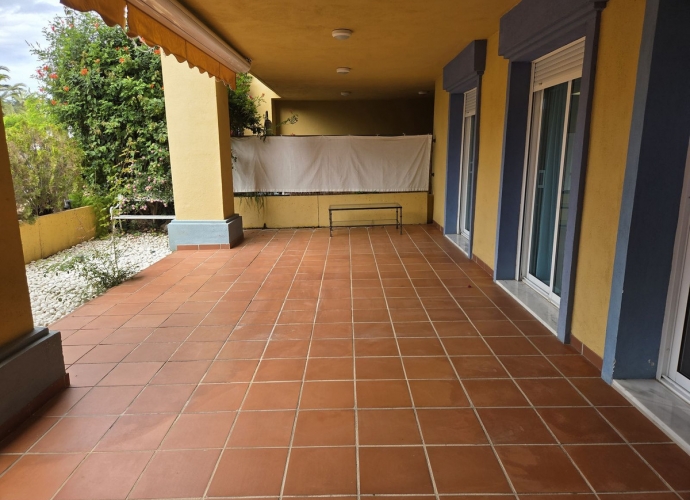 Appartement rez de chaussée situé à Bahía de Marbella - 3