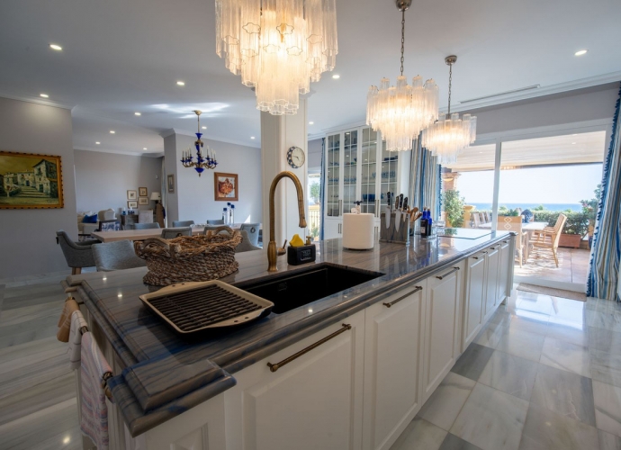 Appartement milieu d’Etage situé à Río Real - 5