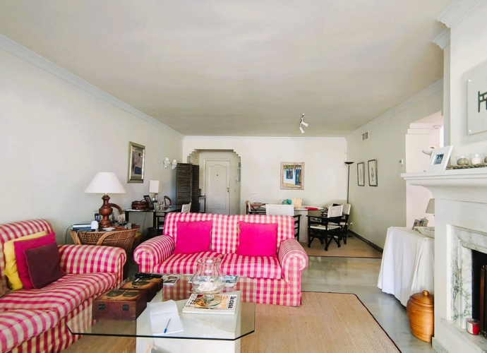 Apartamento Planta Media en Guadalmina Baja - 4