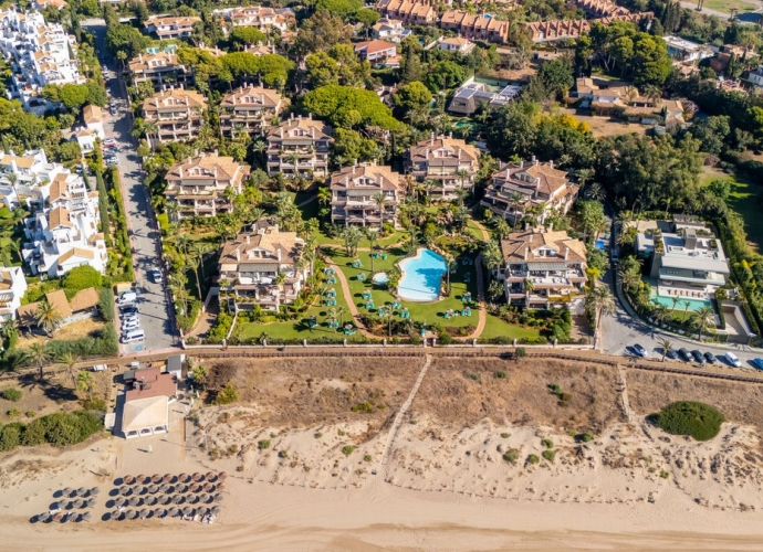 Appartement milieu d’Etage situé à Los Monteros - 3