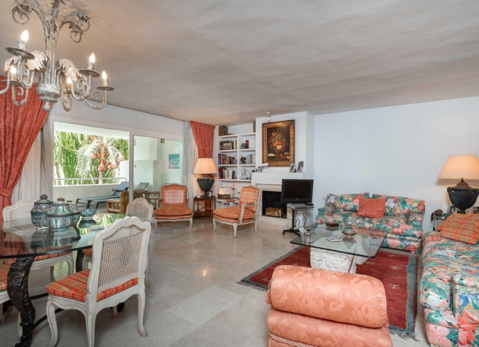 Appartement milieu d’Etage situé à Río Real - 10