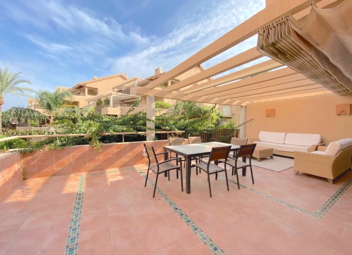 Apartment Middle Floor in Río Real - 1