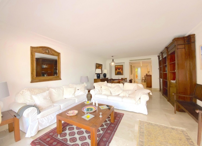 Apartment Middle Floor in Río Real - 3