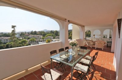 Apartment Middle Floor