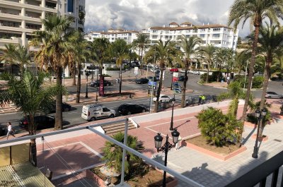 Apartment Middle Floor