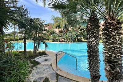 Apartment Middle Floor