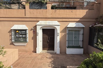 Commercial Commercial Premises