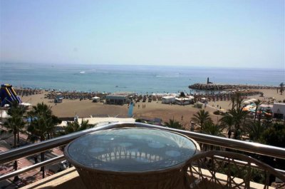 Apartment Middle Floor