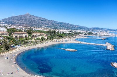 Apartment Middle Floor