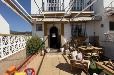Townhouse Terraced