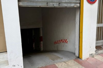 Commercial Garage