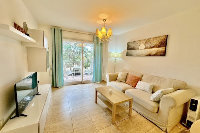 Apartment Middle Floor