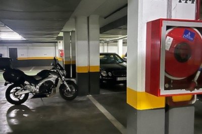 Commercial Garage