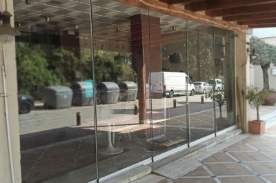 Commercial Shop