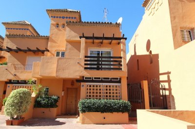 Villa Semi Detached