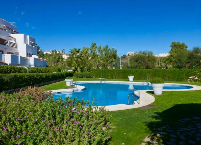 Apartamento Planta Media en New Golden Mile - 8