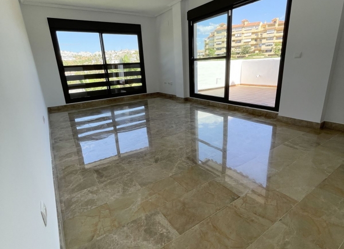 Apartamento Planta Media en New Golden Mile - 10