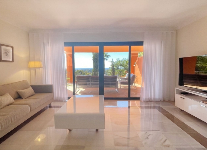 Appartement milieu d’Etage situé à Monte Halcones - 4