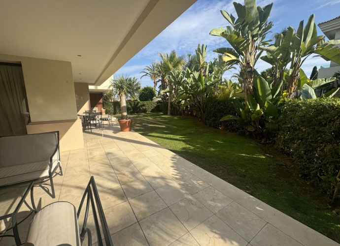 Appartement  rez de chaussée situé à Los Monteros - 3