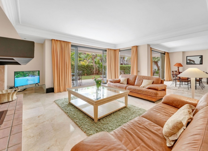 Apartamento Planta Baja en Los Monteros - 9