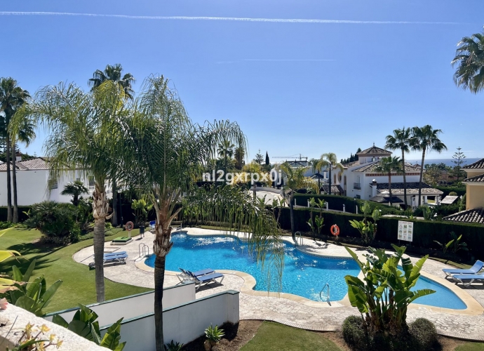 Apartamento Planta Media en Bahía de Marbella - 3