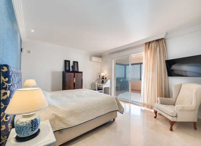 Apartamento Planta Media en Nueva Andalucía - 10