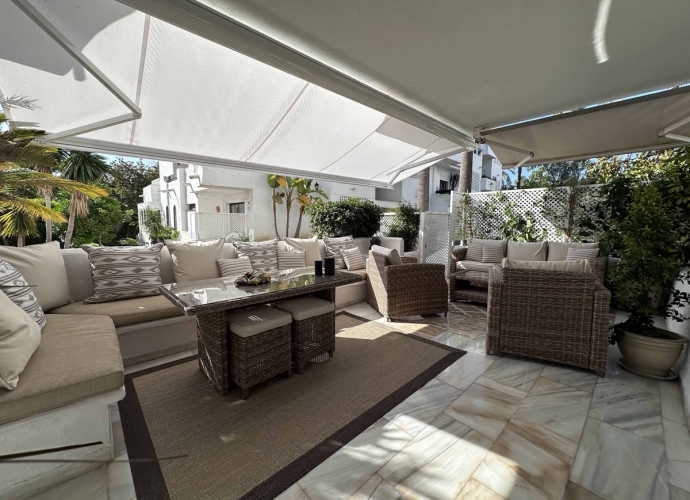 Apartment Middle Floor in Puerto Banús - 4