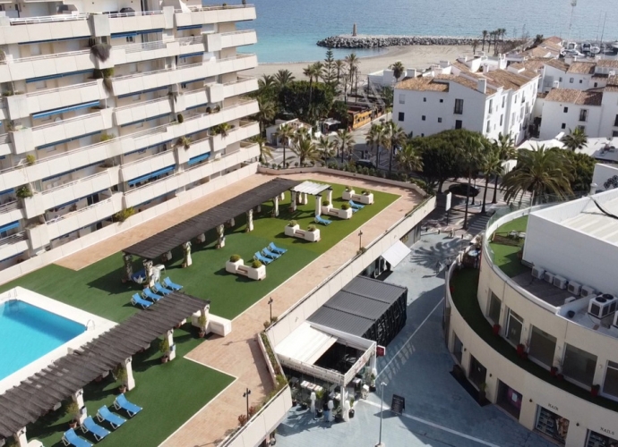 Appartement milieu d’Etage situé à Puerto Banús - 1