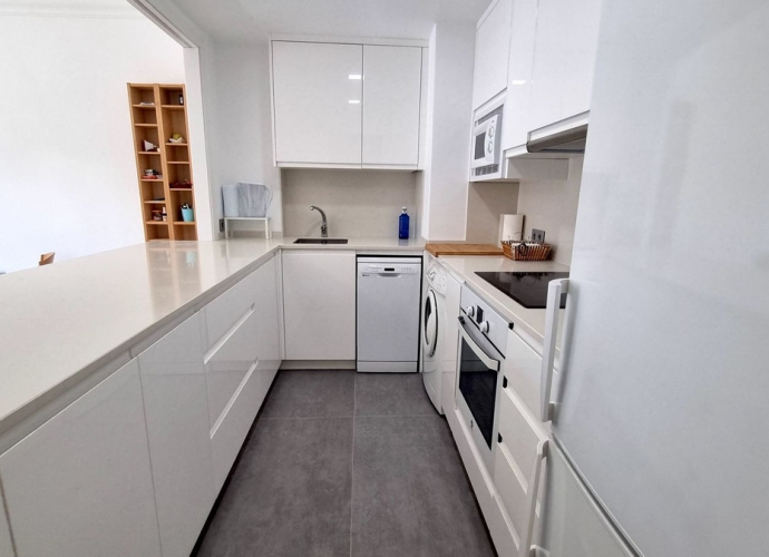 Appartement milieu d’Etage situé à Puerto Banús - 3