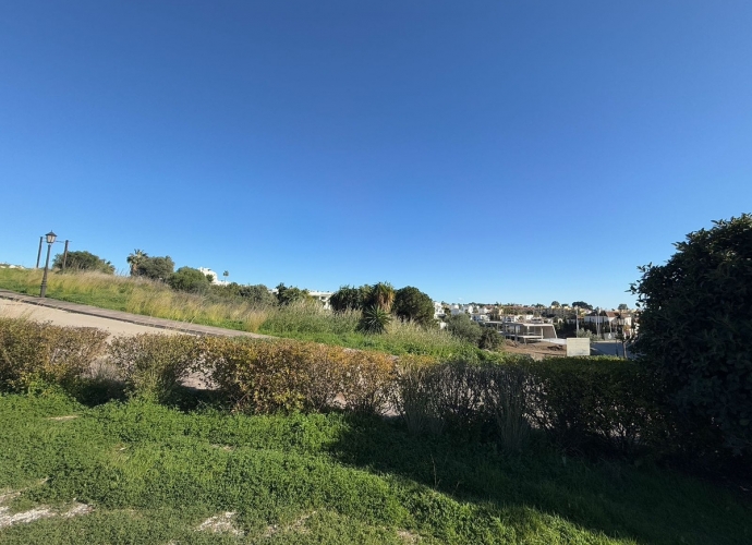 Plot Land in Estepona - 5