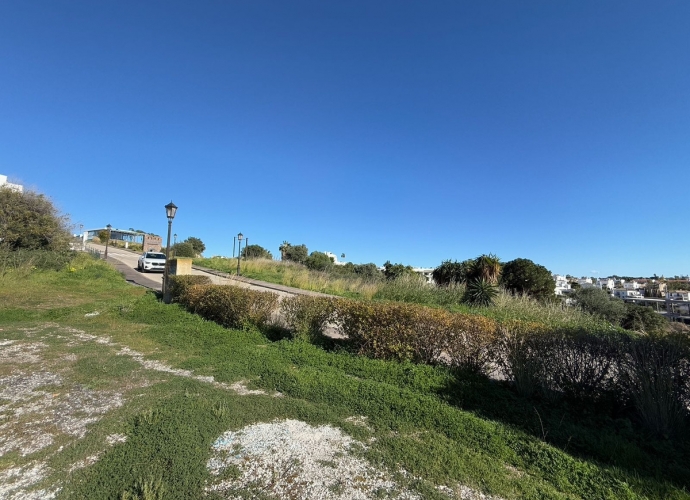 Plot Land in Estepona - 7