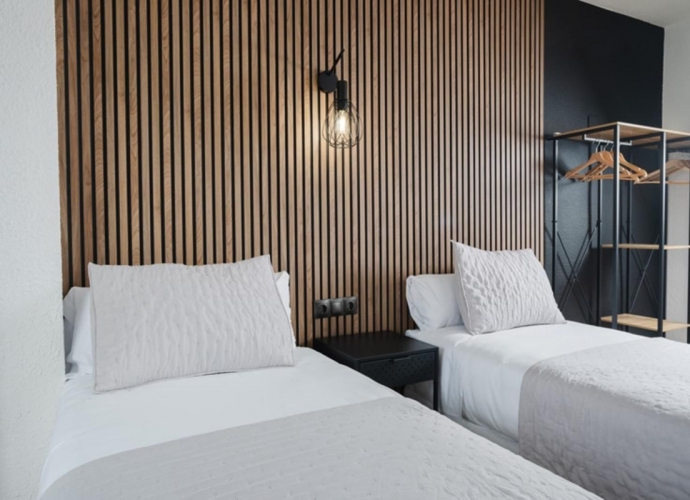 Commercial Hostel in Estepona - 2