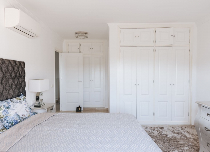 Apartment Penthouse in Estepona - 2