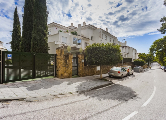 Apartamento Planta Media en Río Real - 5