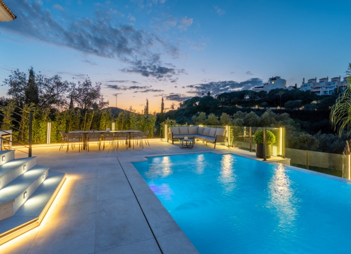 Villa indépendante situé à Elviria - 4